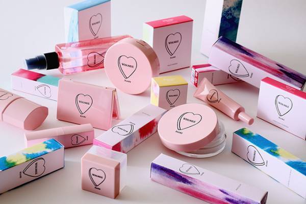 イガリシノブの新メイクブランド「WHOMEE(フーミー)」血色メイクを叶えるマルチグロウスティック