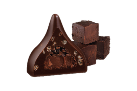 キスチョコ、2倍の大きさの「キスデラックス」新作 - チョコファッジクリーム入りの濃厚な味わい