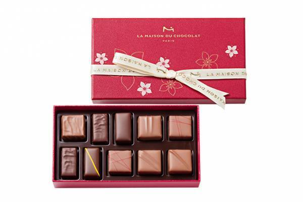 ラ・メゾン・デュ・ショコラのホワイトデー、ライチやレモンのショコラ10粒入りの「フルーリ」