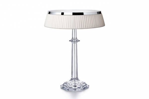 バカラ、フィリップ・スタルク＆照明ブランド「フロス」とコラボしたランプ