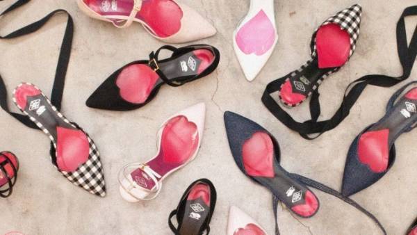 キワンダから初のシューズライン誕生、ハート型アッパーのレースアップミュールなど