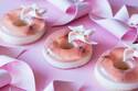 パレスホテル東京×アーティスト舘鼻則孝、“お花見”がテーマのアート＆桜の花を閉じ込めたスイーツ