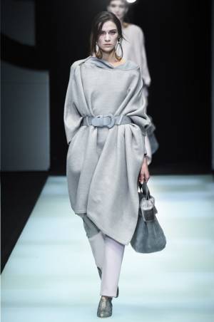 ジョルジオ アルマーニ 2018年秋冬コレクション - 小さなひねりを集めて作る味のある雰囲気