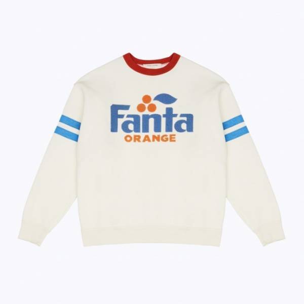 マーク ジェイコブスから"ファンタ"や"スプライト"とコラボしたスウェットが登場