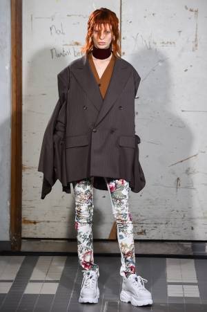 ジュンヤ ワタナベ・コム デ ギャルソン  2018年秋冬コレクション - 定番の定義とは何か