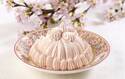 「マロンシャンテリー さくら」東京會舘の春限定、上品な桜風味の生クリーム×なめらかな栗