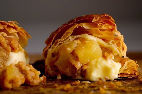 焼きたてカスタードアップルパイ専門店「リンゴ」東京ミッドタウン日比谷内にオープン