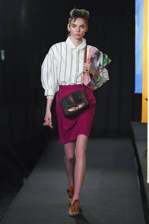 ジェニーファックス 2018-19年秋冬コレクション - 母なら誰しも青春の味を知っている