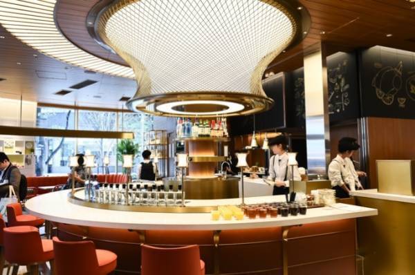 「レクサス ミーツ」東京ミッドタウン日比谷に、試乗やカフェなど「レクサス」ブランド体験型施設