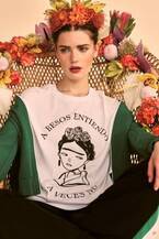 ストラディバリウスからメキシコ女性画家「フリーダ・カーロ」がテーマのTシャツ登場