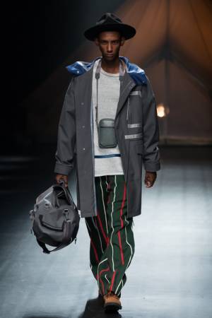 F/CE. 2018-19年秋冬コレクション - フランスの波止場で見つけた古き良きもの