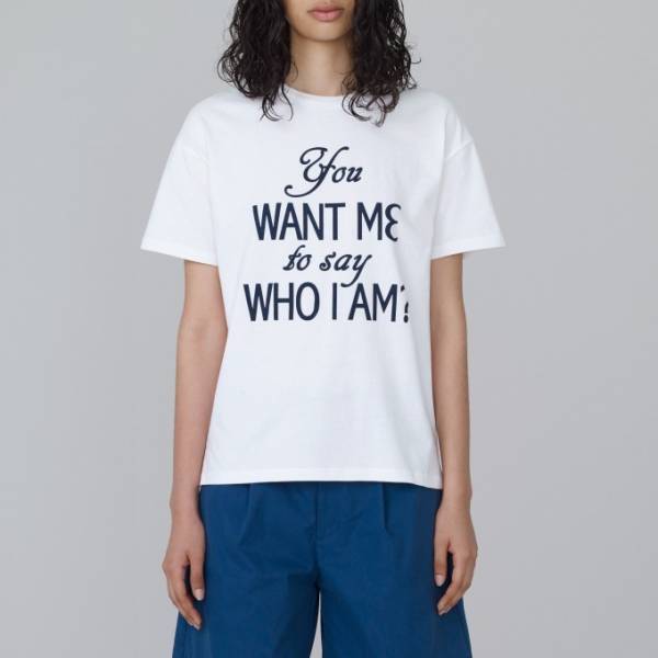 GU×キム・ジョーンズコラボ第2弾、07年春夏アーカイブ“レタープリント”を起用〈ウィメンズ編〉