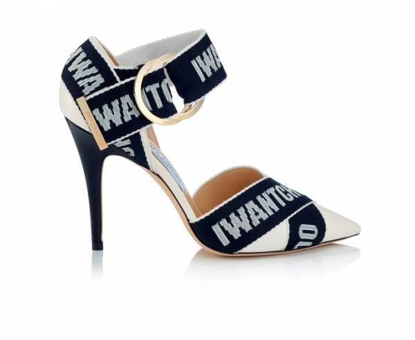 ジミー チュウ18年プレフォール、Dリングベルトシューズや"I WANT CHOO"ロゴサンダル