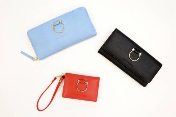 ポール & ジョー シスター新作ウォレット、猫型チャームを飾ったパスケースや水彩プリントの長財布