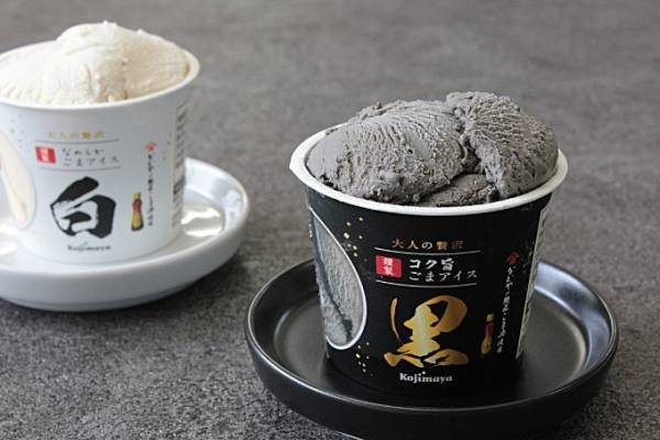 “コク旨ごま”の黒&“なめらかごま”の白、風味豊かな大人のねりごまアイス発売