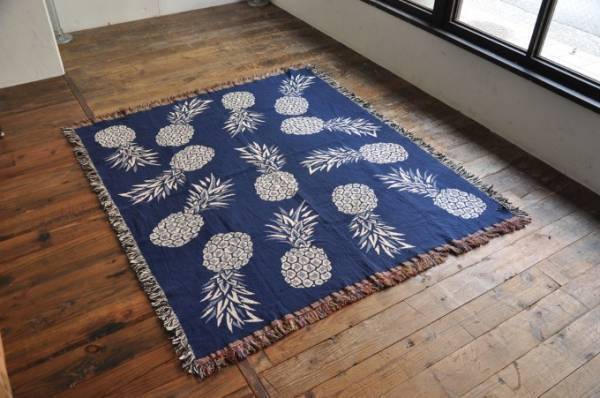 ジャーナルスタンダード スタンダード ファニチャー、ハワイアンシャツのパイオニアとコラボインテリア