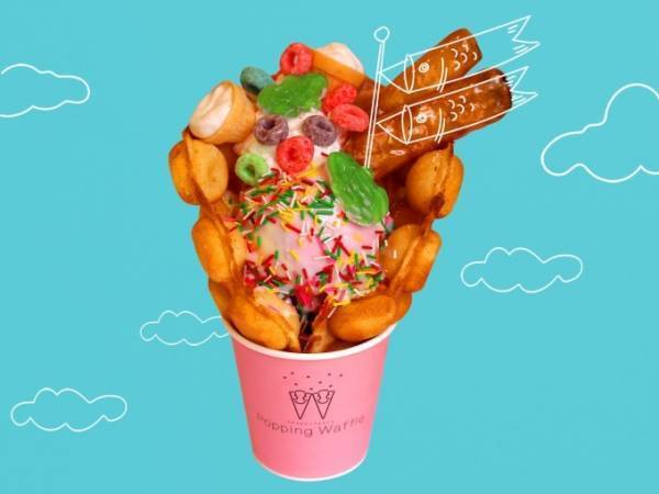 名古屋・ワッフルアイス専門店「ポッピンワッフル」より、"おもちゃ箱"イメージのカラフルなメニュー