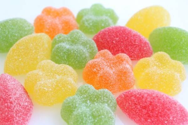 パパブブレの濃厚なフルーツ＆ねっちり食感のグミ「バブレッツ」に新フレーバー、マスカットや夕張メロン