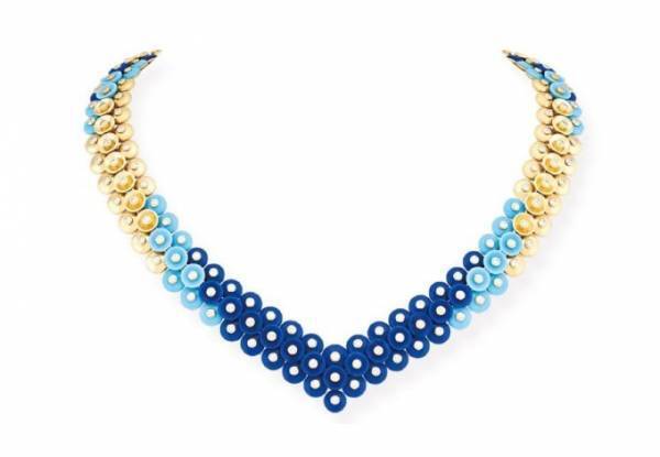 ヴァン クリーフ＆アーペル「ブトン ドール」新作ジュエリー、ターコイズ＆ラピスラズリの輝きをのせて