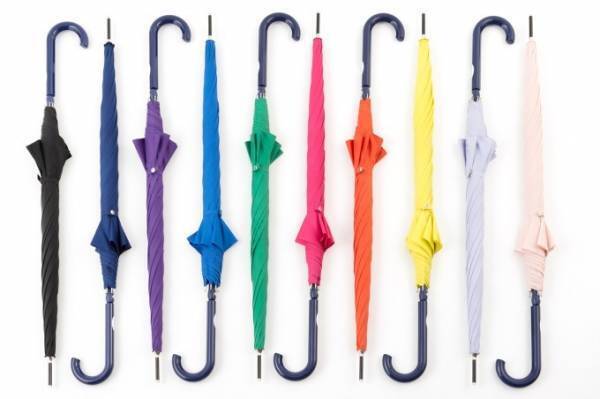 傘ブランド「フロータス」、一振りで雨粒が転がり落ちる超撥水加工の長傘＆折り畳み傘