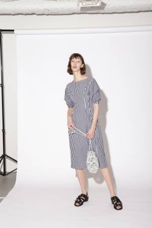 ファーファー 18春夏から新作、“毒”を効かせたフェミニンを提案 - 阪急うめだ本店に限定ストア