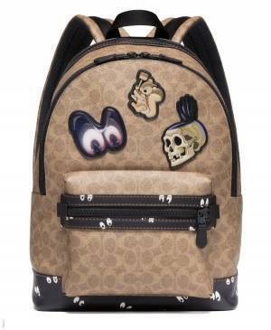 ディズニー×コーチ新作でディズニープリンセスの物語がファッションに、白雪姫のグラフィックTなど