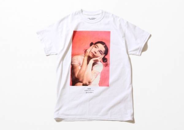 ビョーク(Björk)のプリントT＆ノースリーブトップス、ジャーナルスタンダード全店で発売