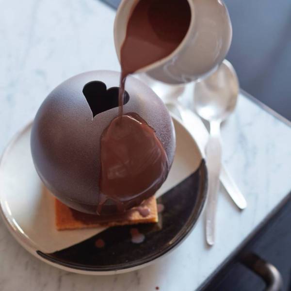 南仏老舗パティスリー「ラ・メゾン・ジュヴォー」京都祇園に関西1号店 - メレンゲ菓子やショコラ