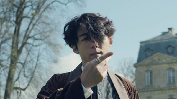 高橋一生、ハイジュエリーブランド「ブシュロン」創業160周年ムービ―出演 - シンデレラを題材に