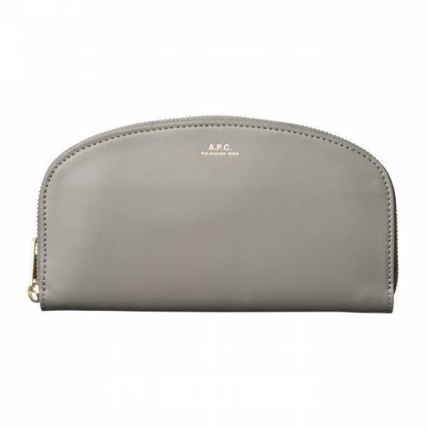A.P.C.“半月”モチーフの新ハーフムーン コインケース＆ウォレット発売