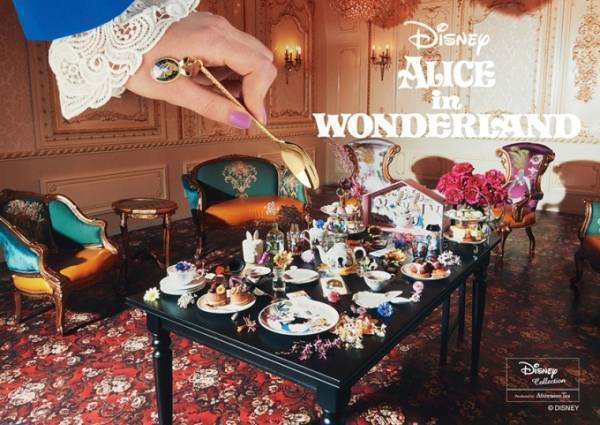 ディズニー『ふしぎの国のアリス』のペアカップやティースプーン、アフタヌーンティー・リビングから