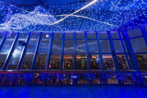 東京タワー「天の川イルミネーション」上空150mの夜景と共に楽しむ幻想的な空間、外階段もライトアップ