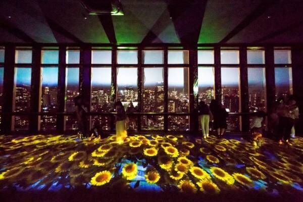 東京タワー展望台で夜景イベント、ひまわり畑や花火を&quot;ネイキッド&quot;によるプロジェクションマッピングで