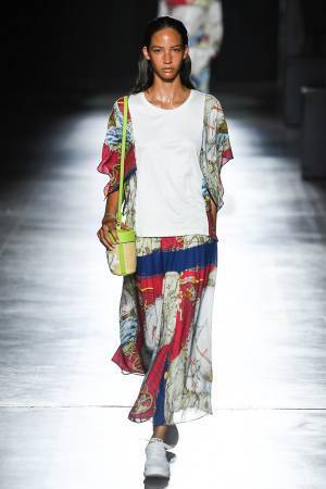 ハンティング・ワールド 2019年春夏コレクション - 創作は航海の旅のように