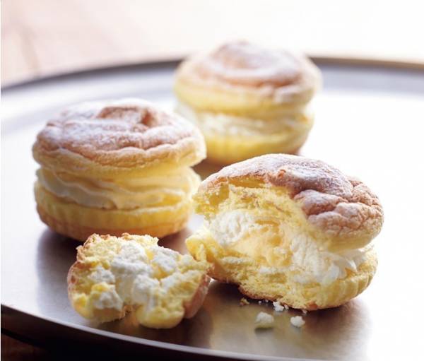 北海道スイーツ・ルタオのチーズクリームサンド専門店「フワトロワ ルタオ」うめだ阪急コラボ新ブランド