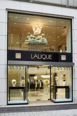 クリスタルガラスの「ラリック」旗艦店を銀座にオープン、ジュエリーやフレグランスなど