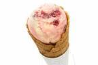 パティスリー・サダハル・アオキ・パリの夏限定アイス、酸味のきいたクリームに苺をたっぷり