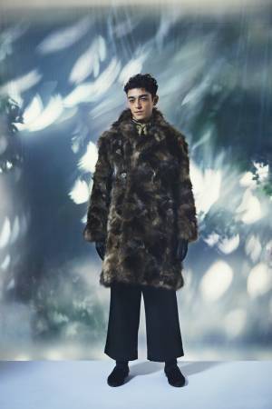 サスクワァッチファブリックス 2018-19年秋冬コレクション - 魂の宿る神秘的な衣装を現代に