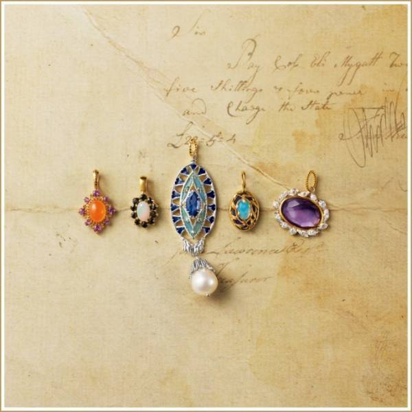 アガットの新作ジュエリー - 庭園をイメージした天然石のリングやピアス、オパール・ルビーなどを使用