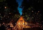 「サマーキャンドルナイト 2018」軽井沢高原教会で、無数のキャンドルが灯される幻想的な空間