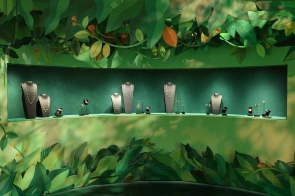 ヴァン クリーフ＆アーペル「アルハンブラ」の体験型イベント、アーカイブジュエリー展示など