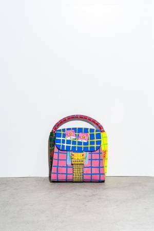 ズッカ「バックルバッグ」をクリエイターがカスタマイズ、ボディソングやオカモトレイジなど参加