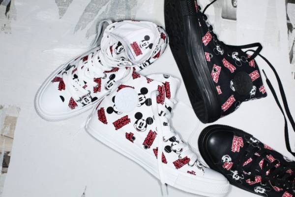 コンバース「ミッキーマウス」柄のオールスター、アイコンシューズがディズニー仕様に