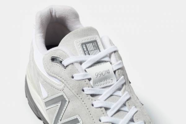 ユナイテッドアローズ、日本ブランド史上初！ニューバランスMADE IN USAとコラボシューズ