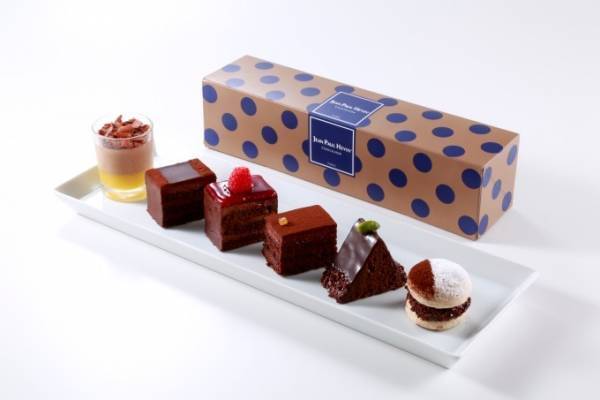 ジャン=ポール・エヴァンより夏の限定商品「コパン コピンヌ」様々なガトーを小さなサイズでセットに