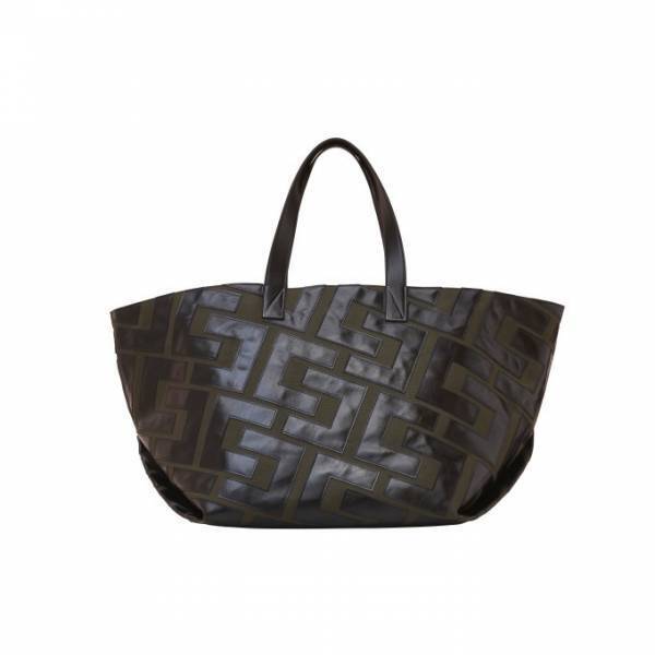 セリーヌ新作ロゴバッグ「セリーヌ パッチワーク」＆キャンバス地の「ビッグバッグ」