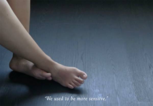 香港生まれのアーティスト、リー・キットの個展「僕らはもっと繊細だった。」原美術館で開催