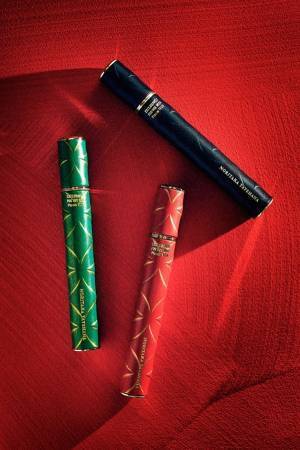 アーティスト舘鼻則孝、“香り”にまつわる展覧会を九段下・旧山口萬吉邸で開催 -煙管や香炉など新作展示