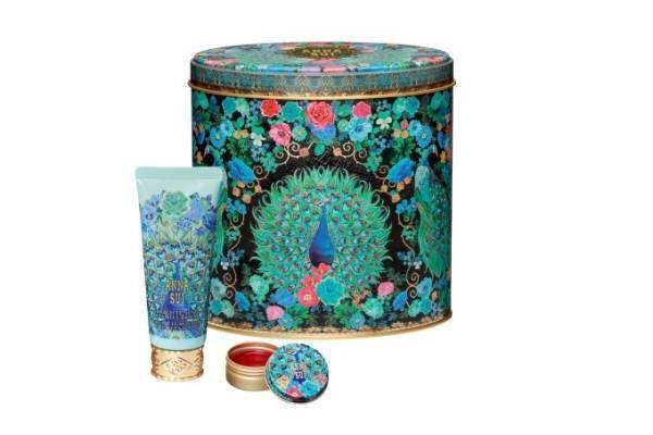 アナ スイ18年ホリデーコレクション、孔雀モチーフのクリスマスコフレ＆“薔薇尽くし”のトラベルセット