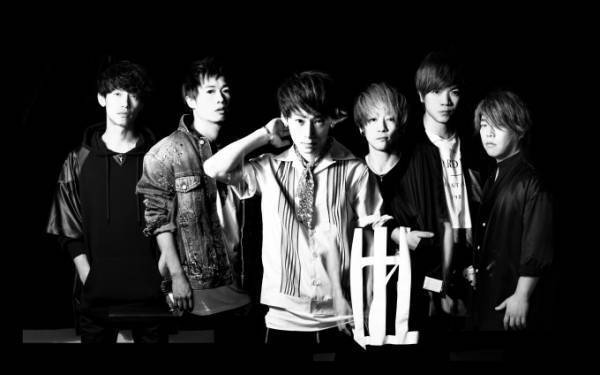 UVERworld×写真家・平野タカシ、写真展「♯CONTACT」が大阪・福岡・函館で開催